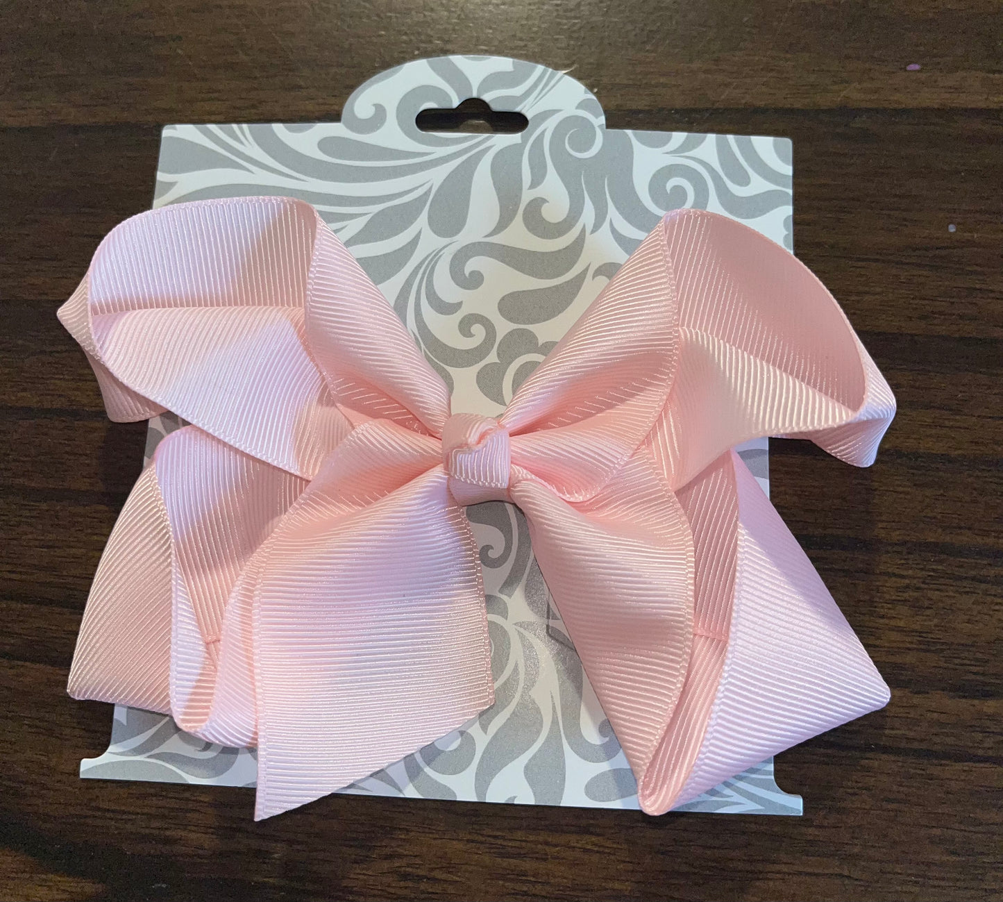 Medium Light Pink Bow
